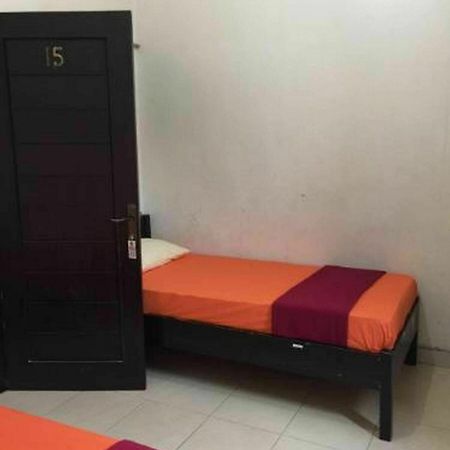 Hotel Serasi Syariah タンゲラン エクステリア 写真